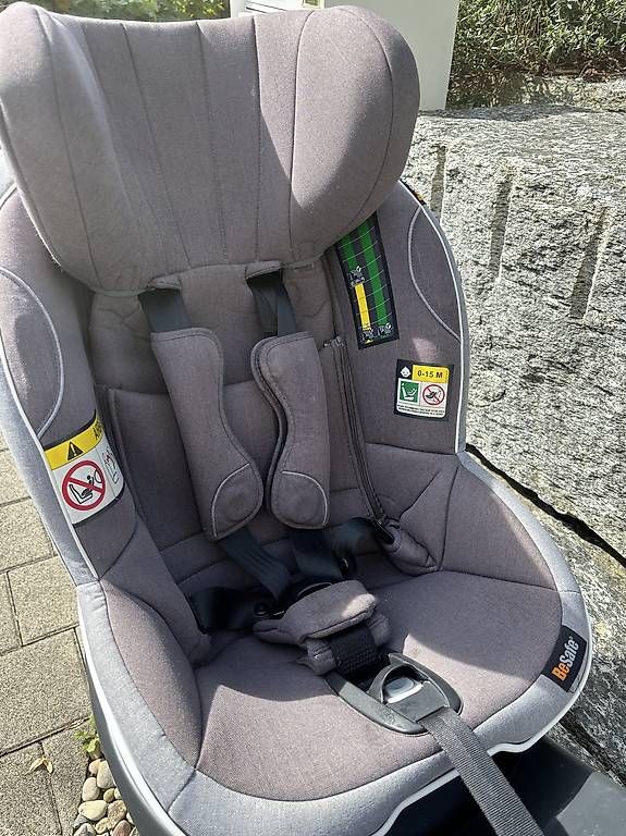 Sièges auto: BeSafe Auto Kindersitz Babysitz – D'occasion à Benken ZH par kbu_n2fl 1