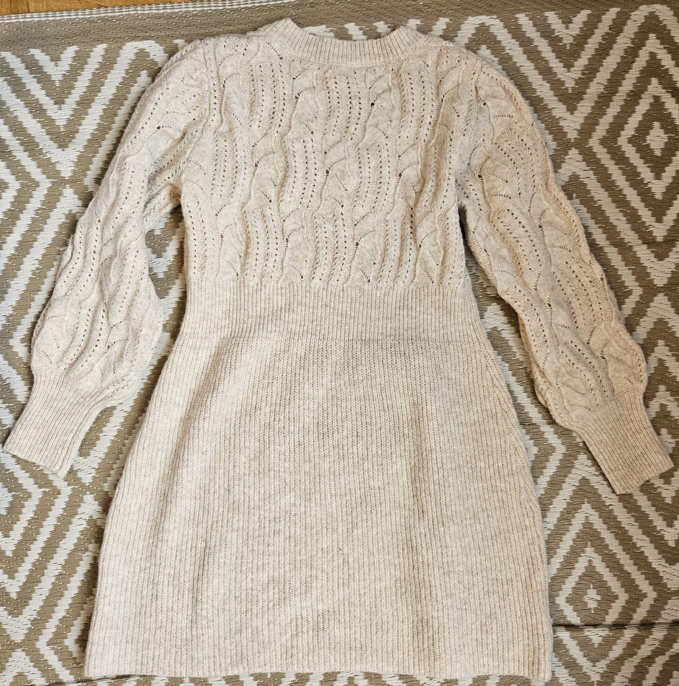 Vestiti: Strickkleid,  Grösse L, Beige, V Ausschnitt – Usato da Horw venduto da Zedy01 3