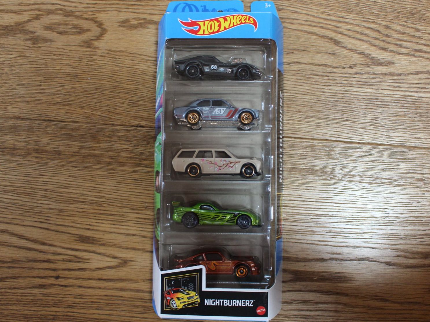Hot Wheels Modellautos: Hot Wheels 5er Pack "Nightburnerz" – Neu und originalverpackt aus Ottenbach von steineschaufler