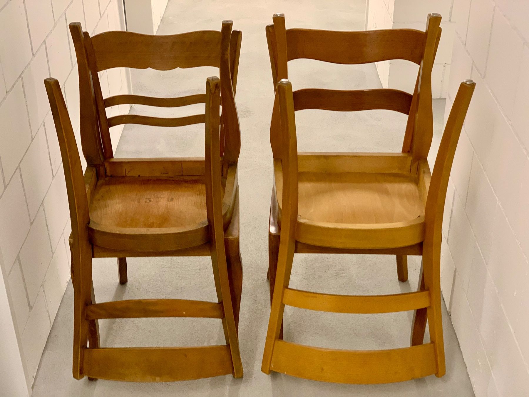 Sedie: 4 Stück Beizenstühle – Usato da Othmarsingen venduto da Chlee 5