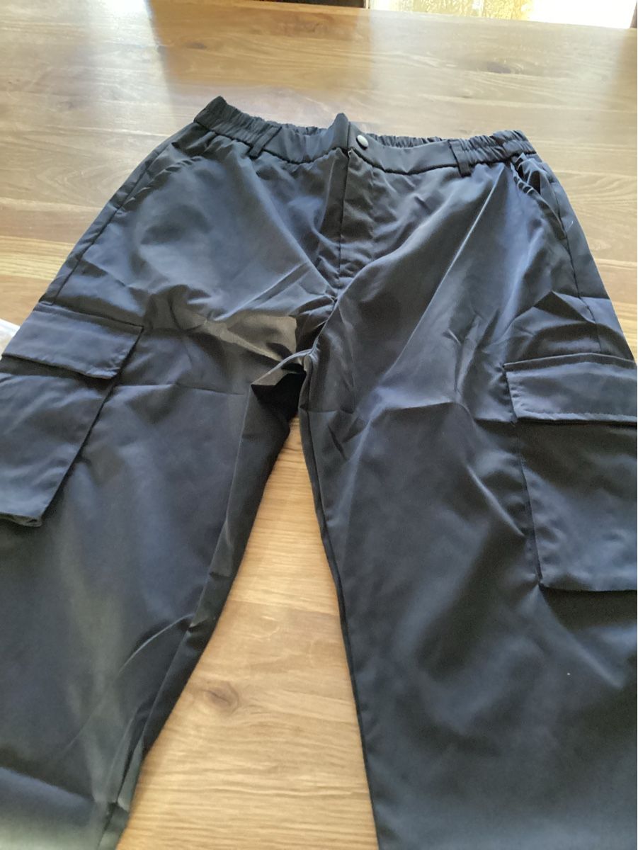 Hosen: Neue modische Cardohose  – Neu und originalverpackt aus Buchrain von modalisa