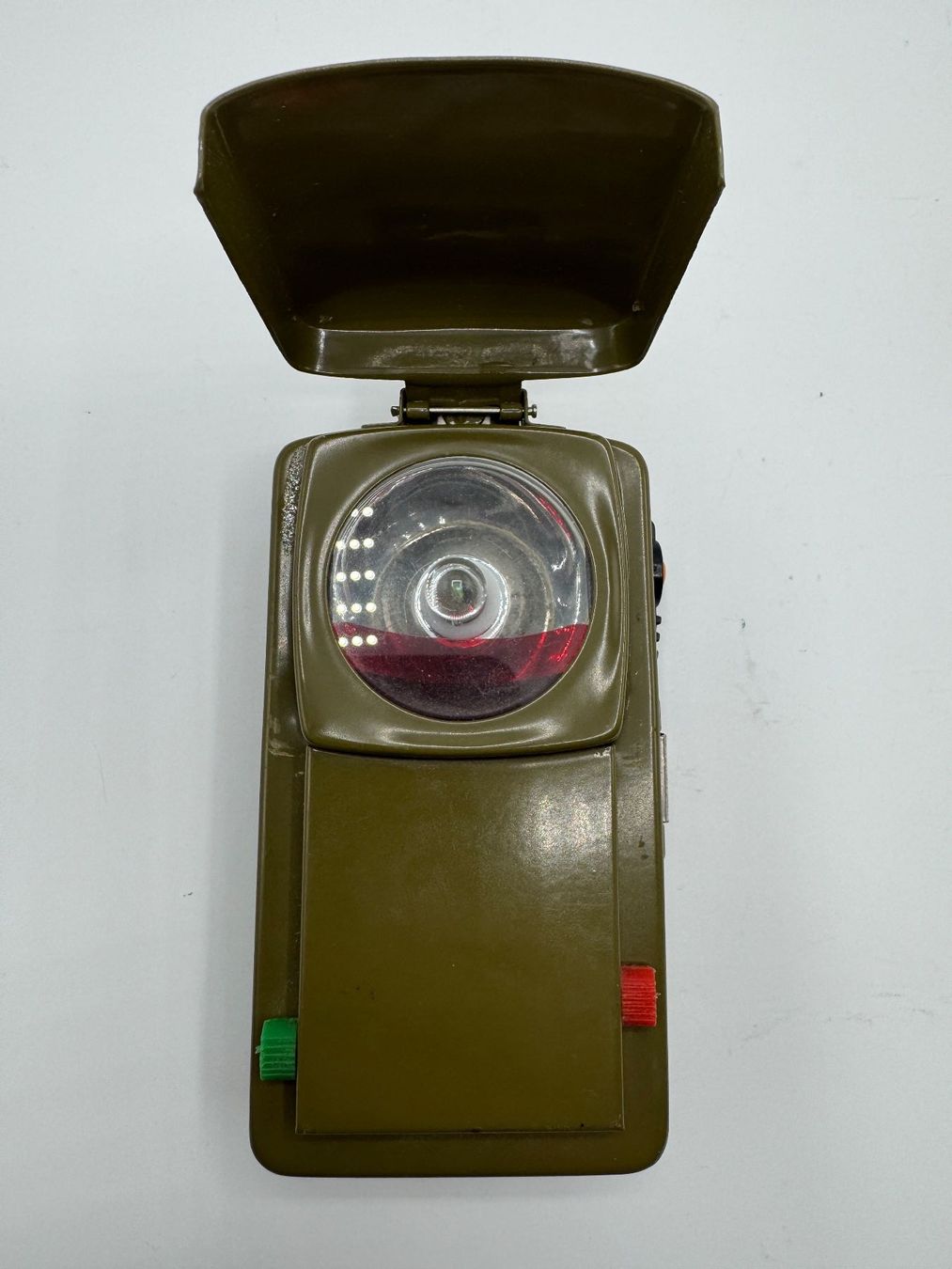 Schweizer Armee Lampade: Taschenlampe – Usato da Sachseln venduto da BONATI01