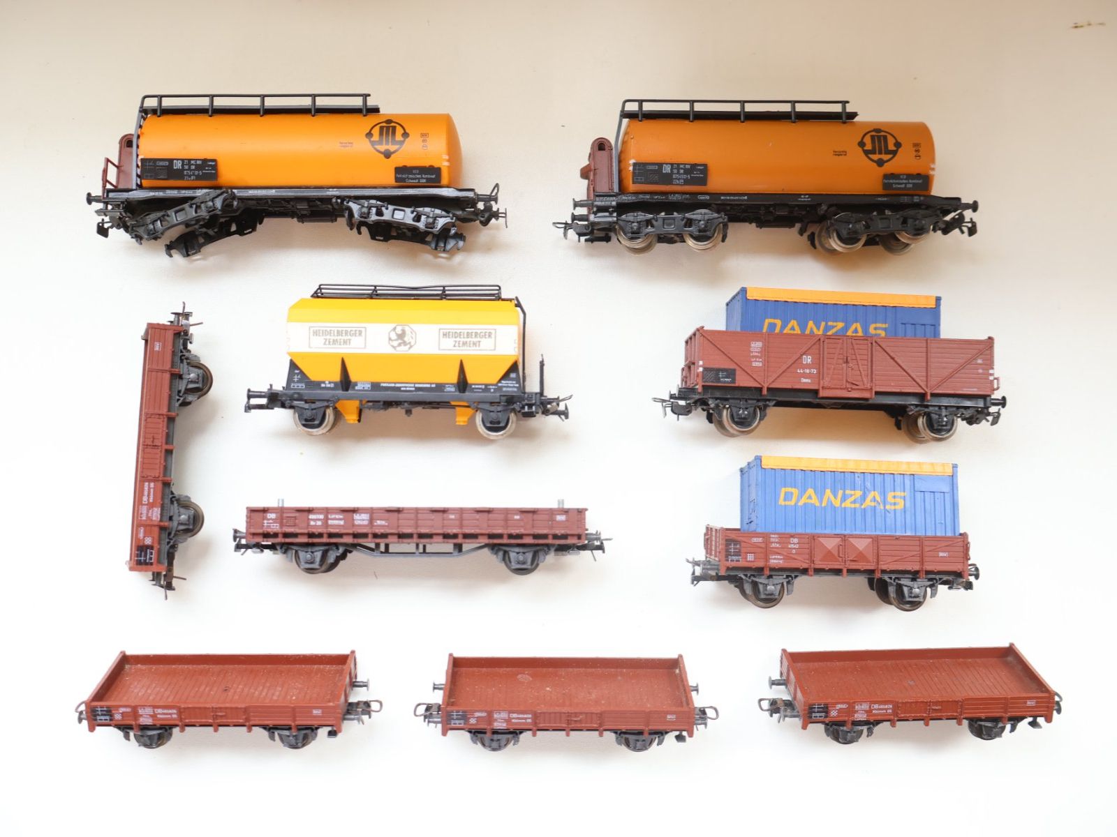 Roco Modellini di ferrovie: Roco 10 x Wagen H0 – Usato da Winterthur venduto da Monstera
