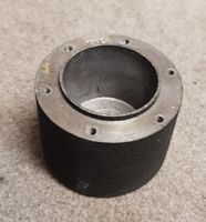 Momo Oldtimer Lenkradnabe 7302 zu Subaru 4WD 1979-1984