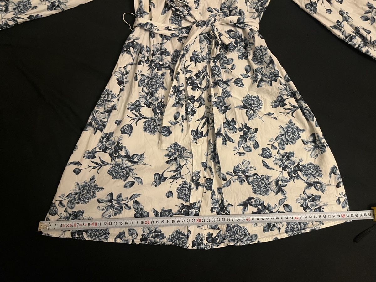 Kleider: Kleid Blumenmuster Langarm, Baumwolle neuwertig  – Neu (gemäss Beschreibung) aus Olten von sae_82z2 2
