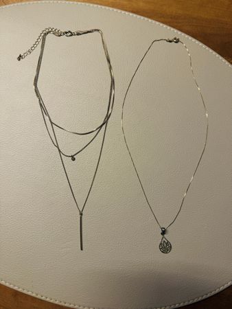 Necklace Bundle Gold Tone Pendants Halsketten 2St Schmuckset