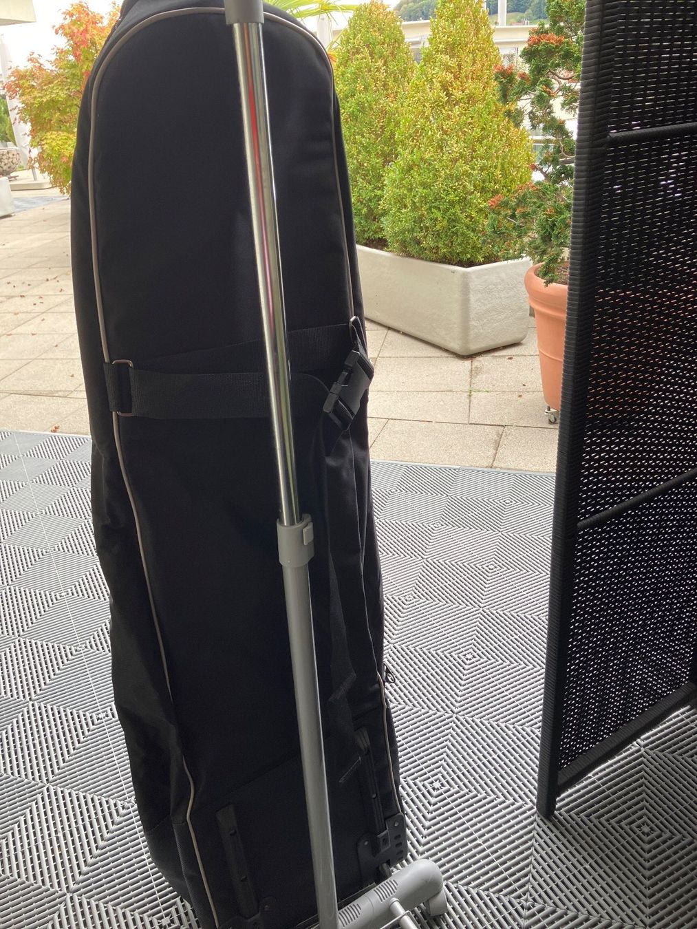 Borse: 2 Golfreisetaschen – Usato da Belp venduto da Bverona 1