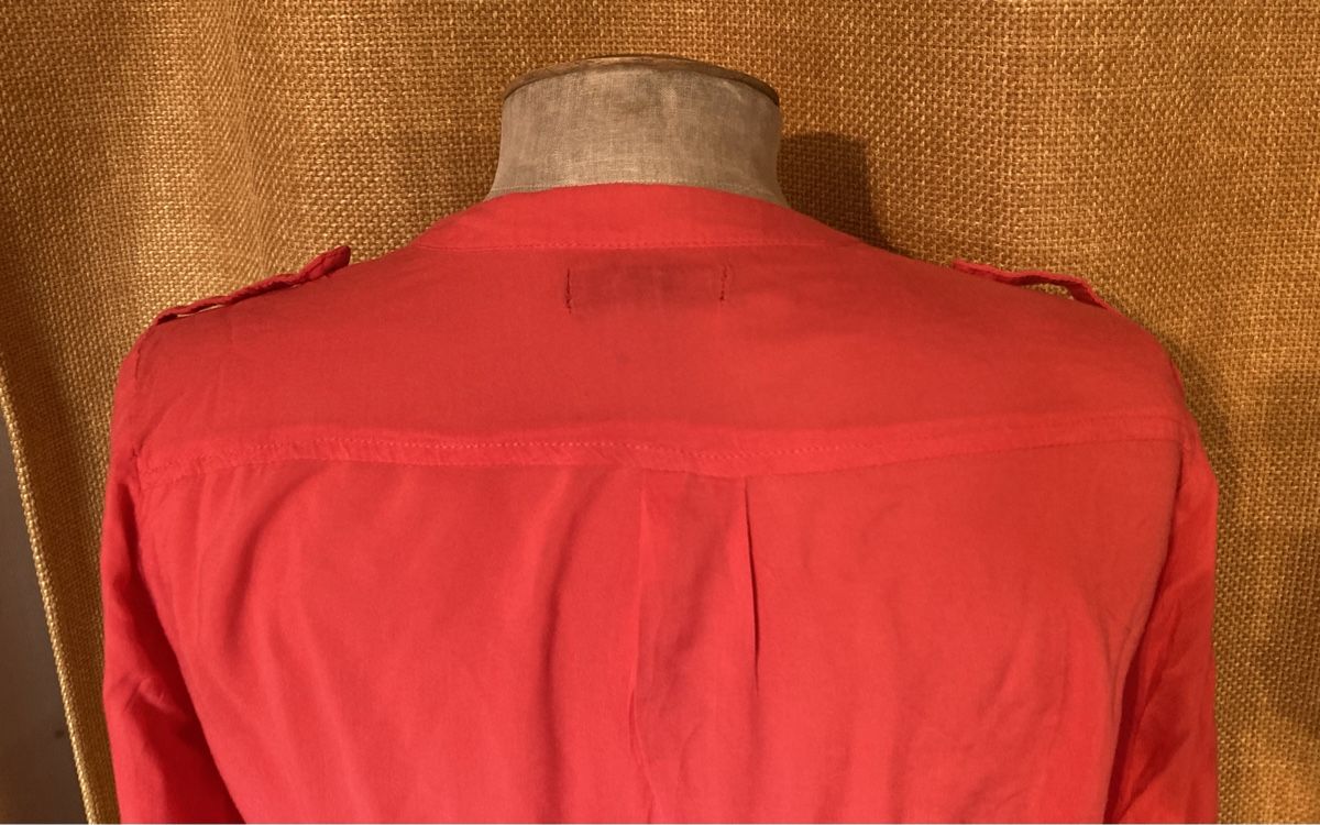 Kleiderpakete: Ensemble jupe de styliste et chemisier – Gebraucht aus Ardon von hel_2sxp 7