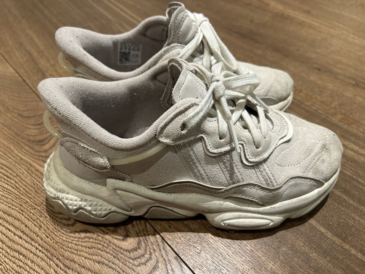 Adidas Herrenschuhe: Adidas Ozweego Sneaker, Grösse 36 2/3 – Gebraucht aus Zürich von fabisebas