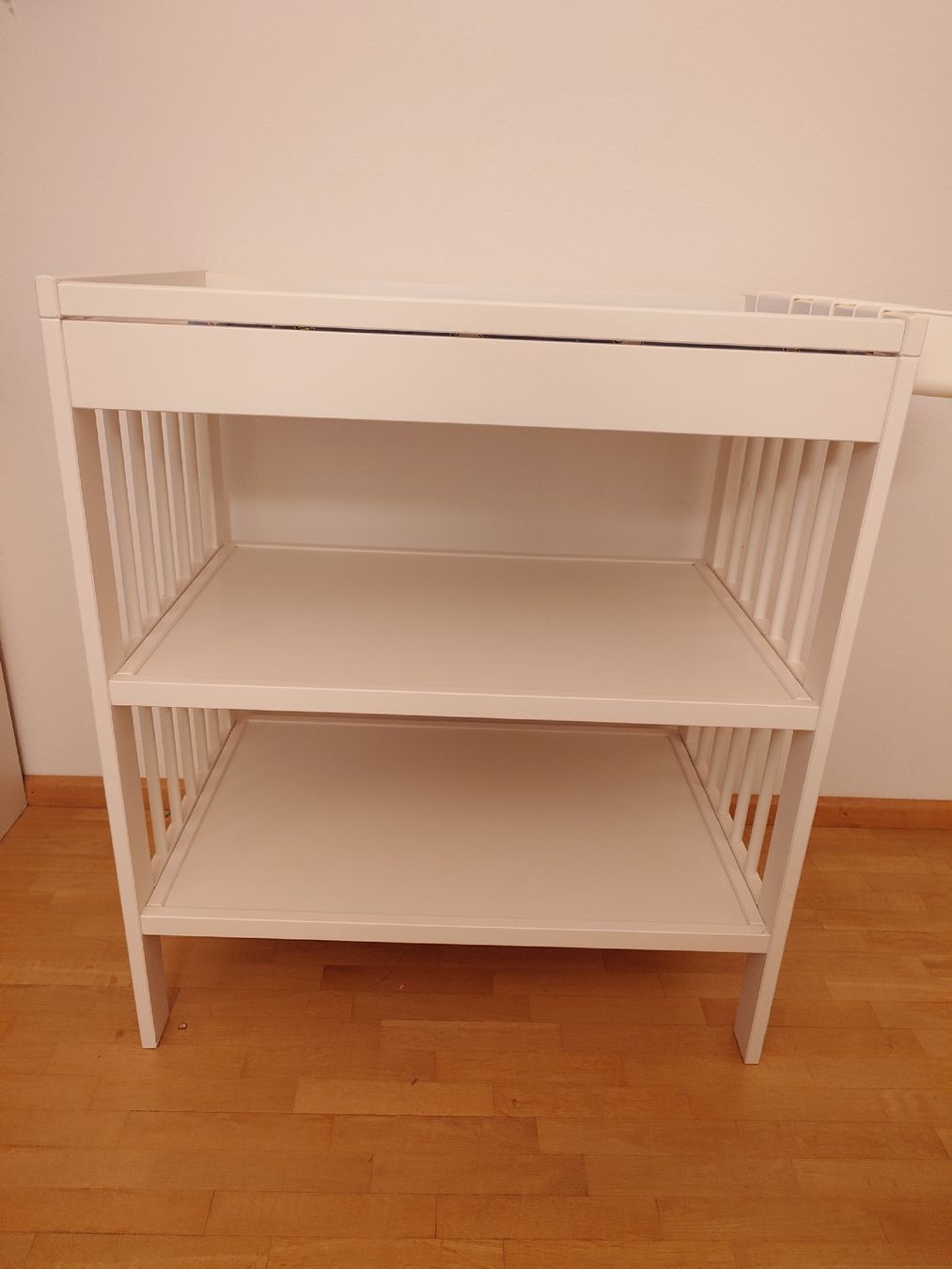Ikea Fasciatoi & Accessori: Ikea Wickeltisch + Chicco Windeleimer – Usato da Uster venduto da snowy_6 1