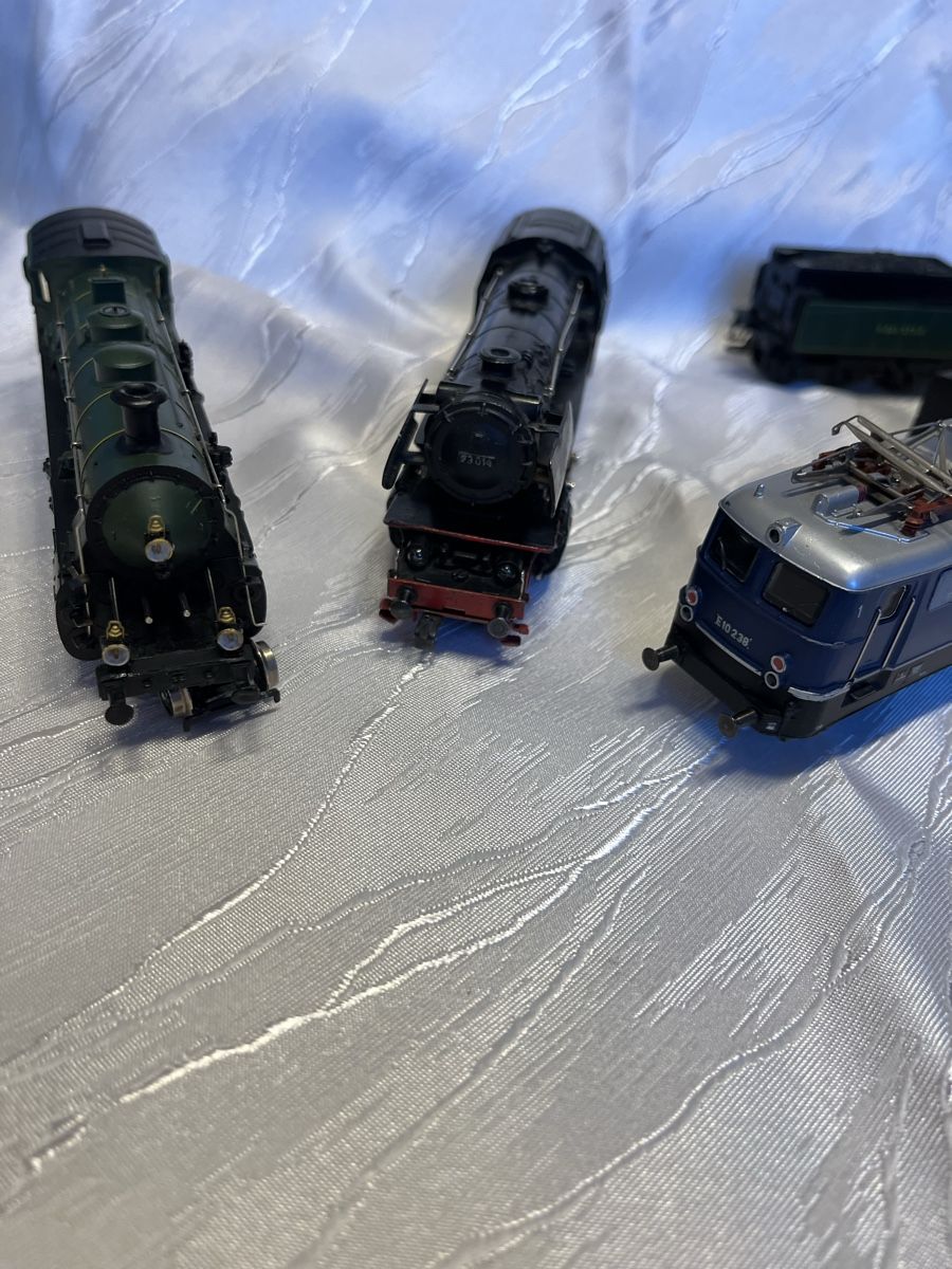 Märklin Trains électriques: Märklin 3 loks – Défectueux à Olten par krabe05 3