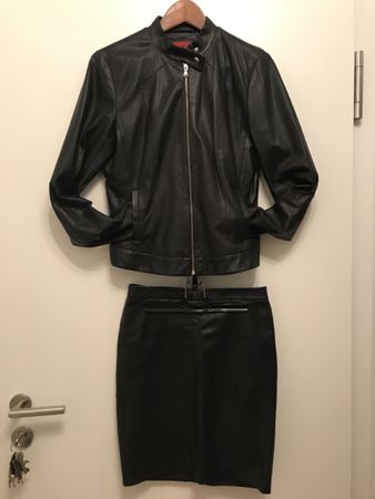 Original “HUGO BOSS” SET echte Leder Jacke und Rock Gr. 36
