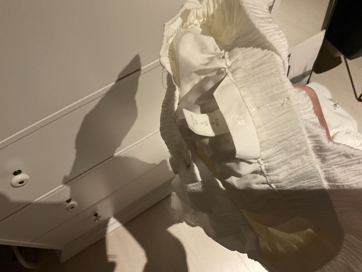 H&M Röcke: White H&M Maxi Skirt Size S button front textured  – Gebraucht aus Hinwil von isa_5thg 2