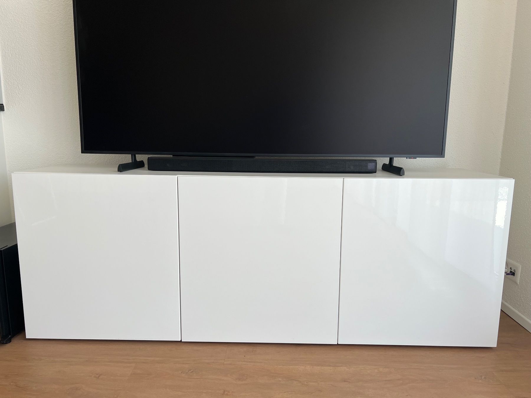 Mobili TV: TV Möbel – Usato da Rütihof venduto da Acv1