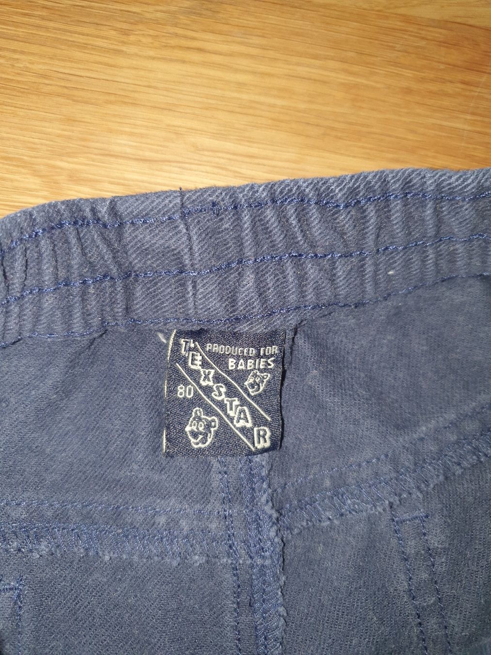 Pantaloni: Robuste Hose mit Häschen, Gr. 80, Top Zustand – Usato da Einigen venduto da thundermother 3