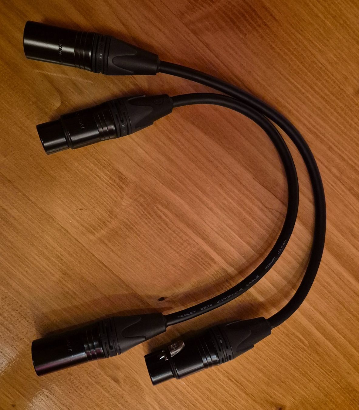 Mogami Kabel: 2 x Patchcable Mogami XLR F-XLR M / 30cm – Gebraucht aus Schliern b. Köniz von Gavin2010