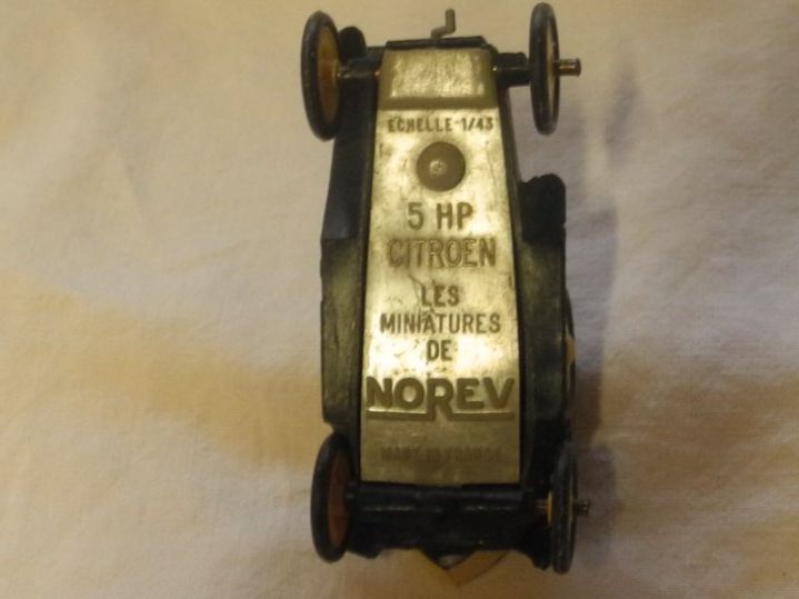 Norev Modellini d'auto: NOREV  CITROEN 5 HP  ERSATZTEILSPENDER – Difettoso da Gurtnellen venduto da Murmeli99 4