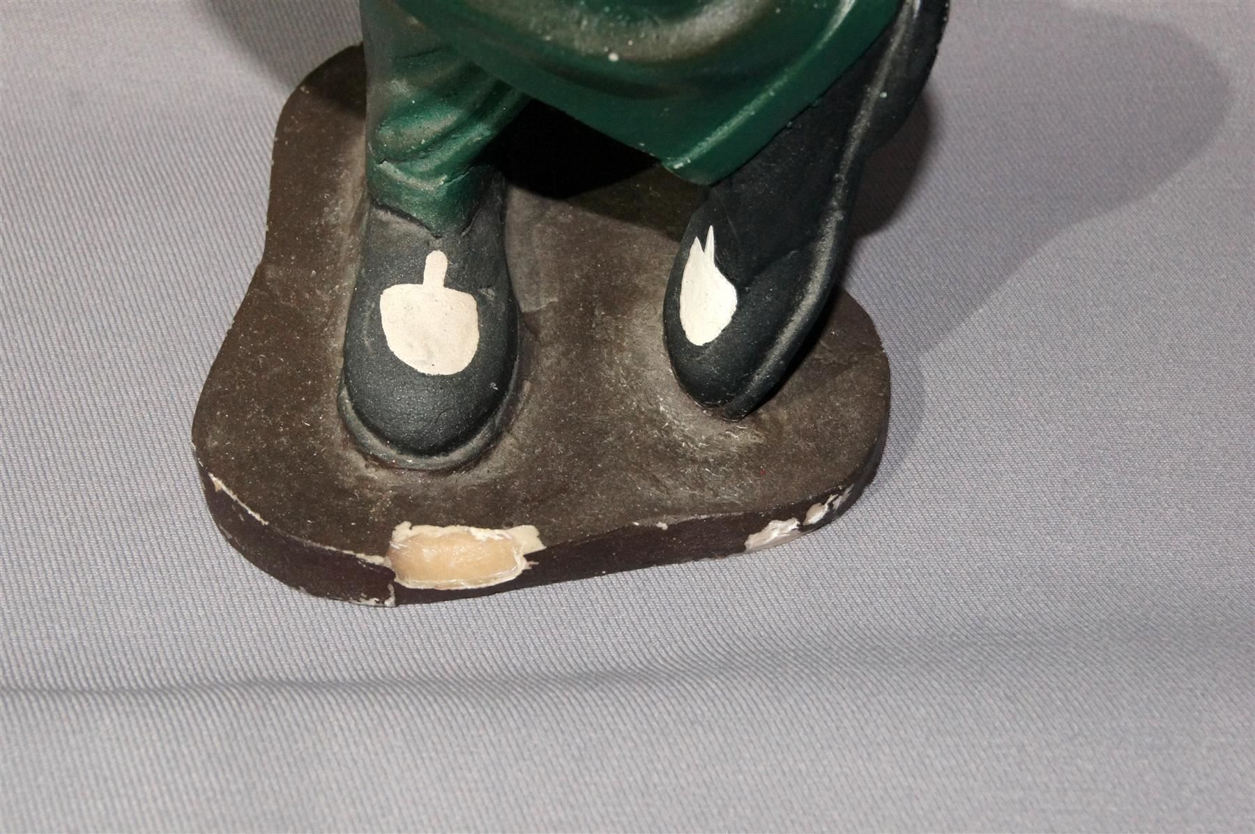 Figurines: Schwarzer Gentleman & Dandy – Défectueux à Geroldswil par ARTEFACTO 8