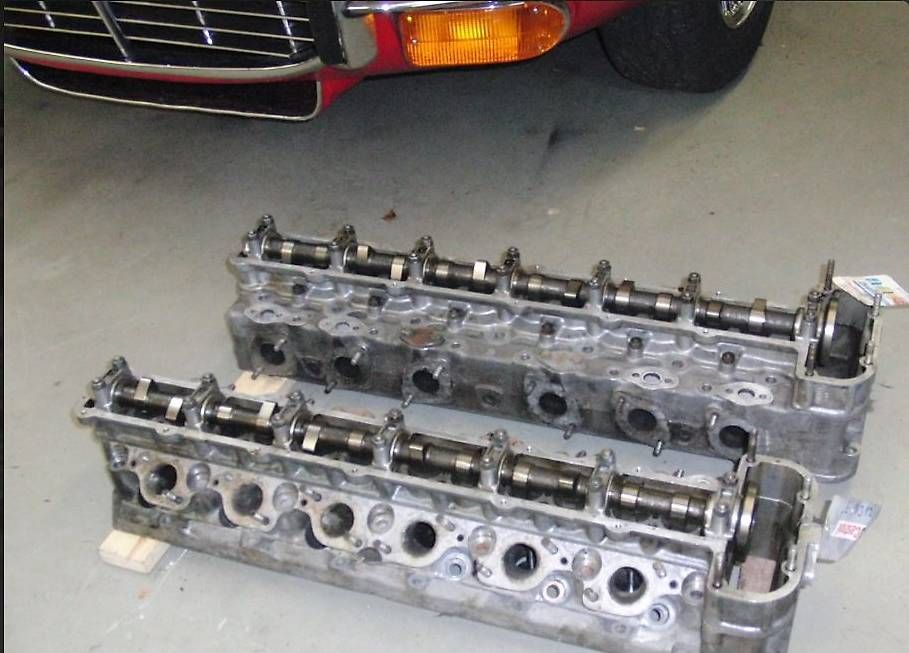 Jaguar Motori: Zylinderköpfe Jaguar E-Type V12 – Usato da Meggen venduto da niico041