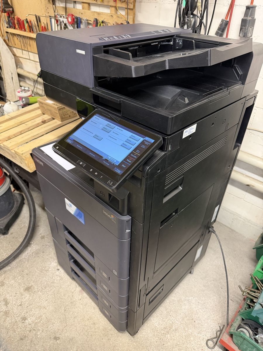 Kyocera Fotocopiatrici: Kyocera Taskalfa 4053ci – Usato da Zürich venduto da Zvijerka