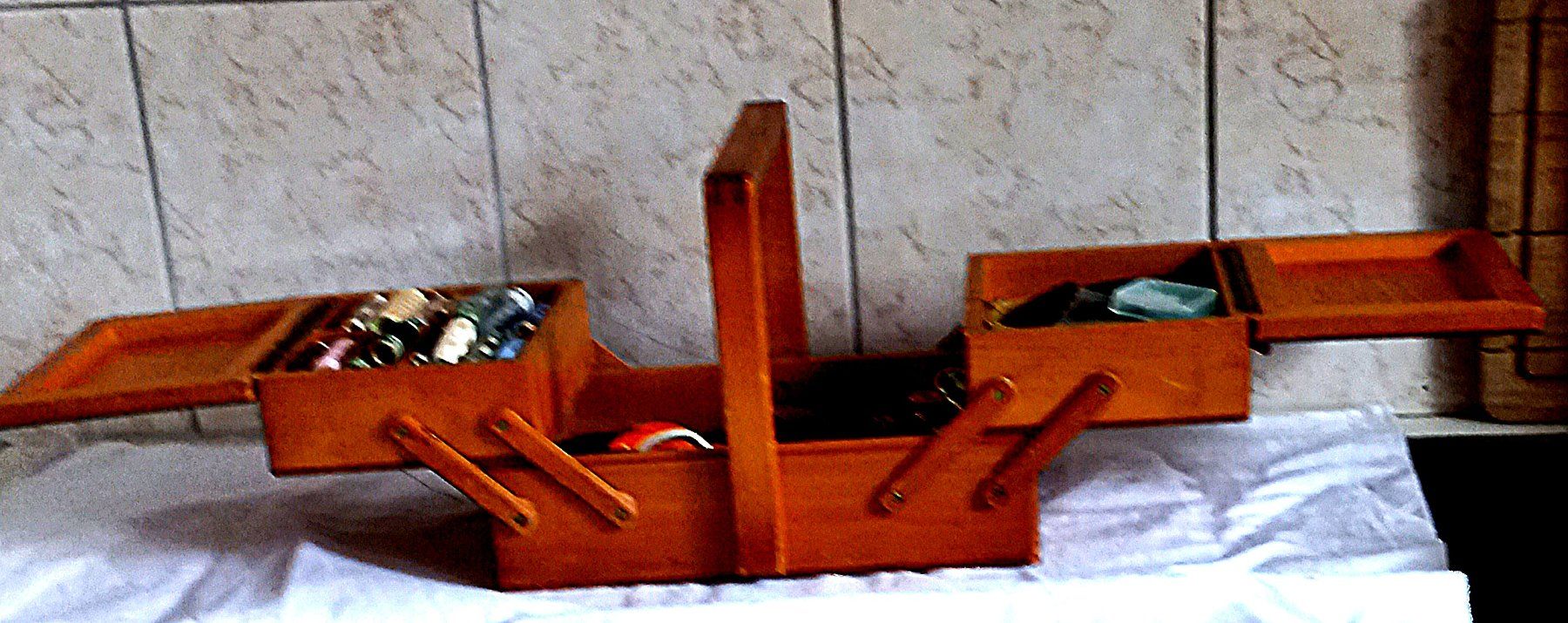 Altro in Bricolage: Nähkasten mit Inhalt – Usato da Baar venduto da 2cvbaar 4