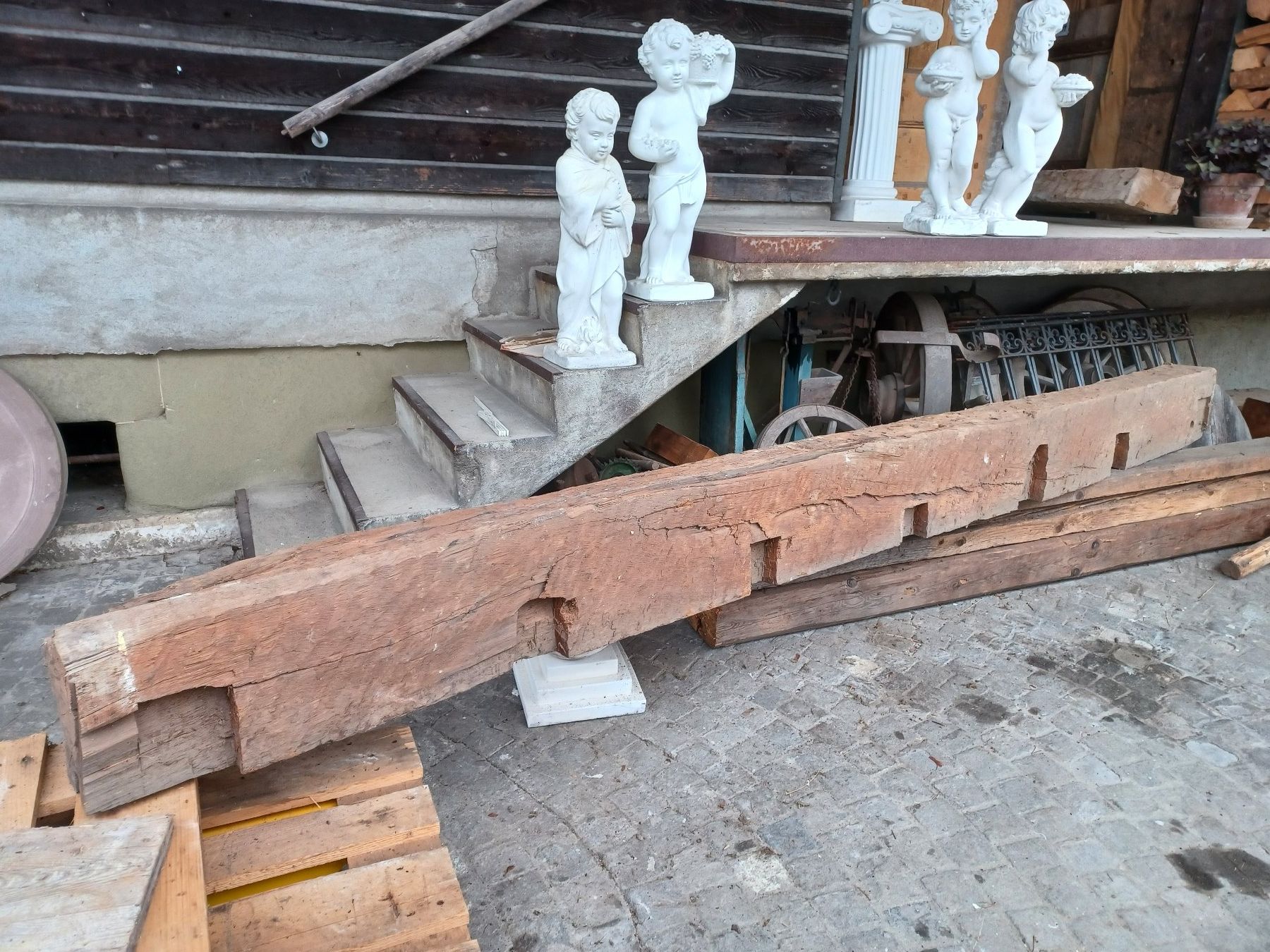 Holzartikel: Eichenholz-Balken – Gebraucht aus Wangen a.Aare von Schneckenparadies 2