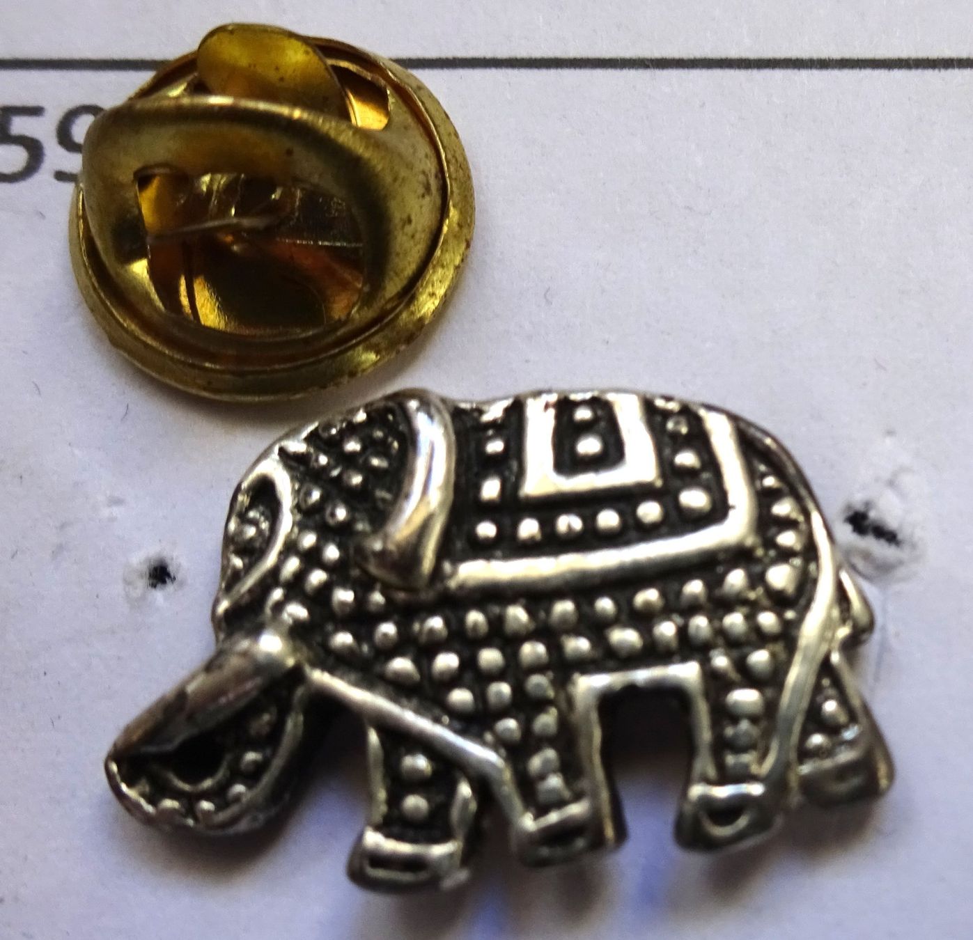 Plaketten & Abzeichen: Pin Elefant Metall – Gebraucht aus Utzenstorf von BUtter81
