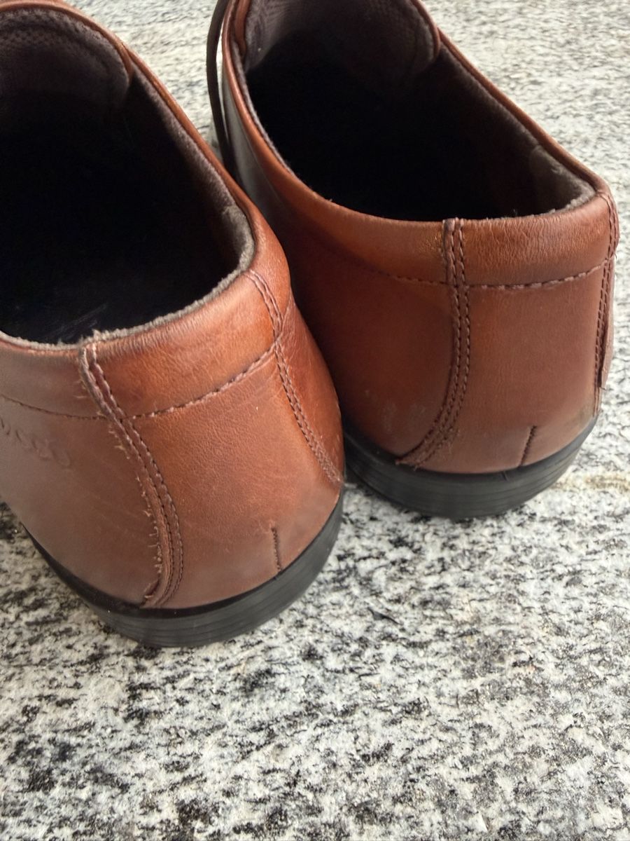 Ecco Herrenschuhe: Scarpe uomo classiche Ecco marroni taglia 43 – Gebraucht aus Roveredo GR von ang_cc9l 4