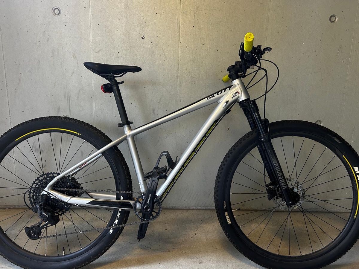 Scott Vélos: Scott Scale 710 – D'occasion à Zürich par mezyb