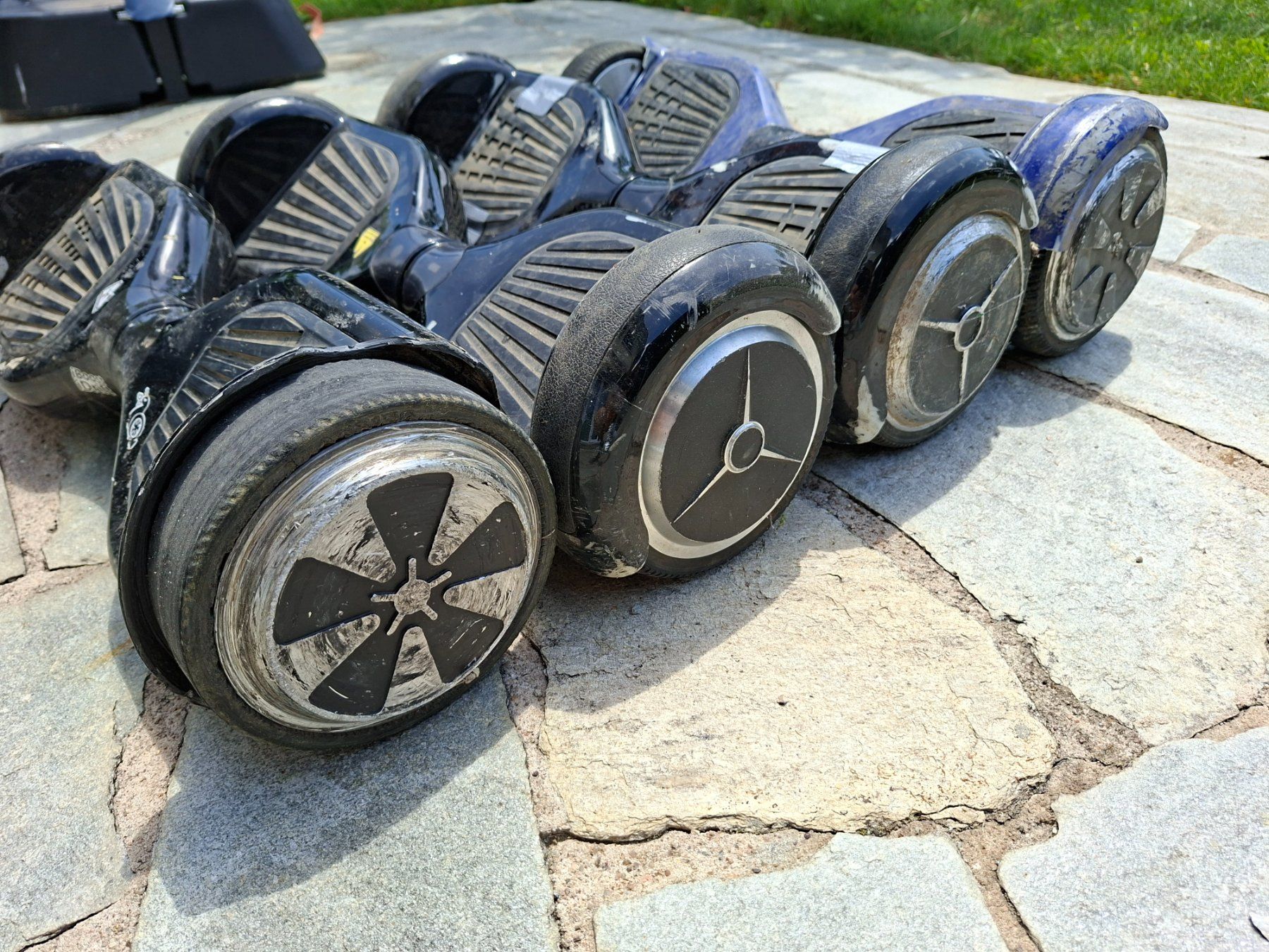 Hoverboard: LOT 4 Hoverboard!!! avec 2 chargeurs – Usato da Valeyres-sous-Rances venduto da gegg 2