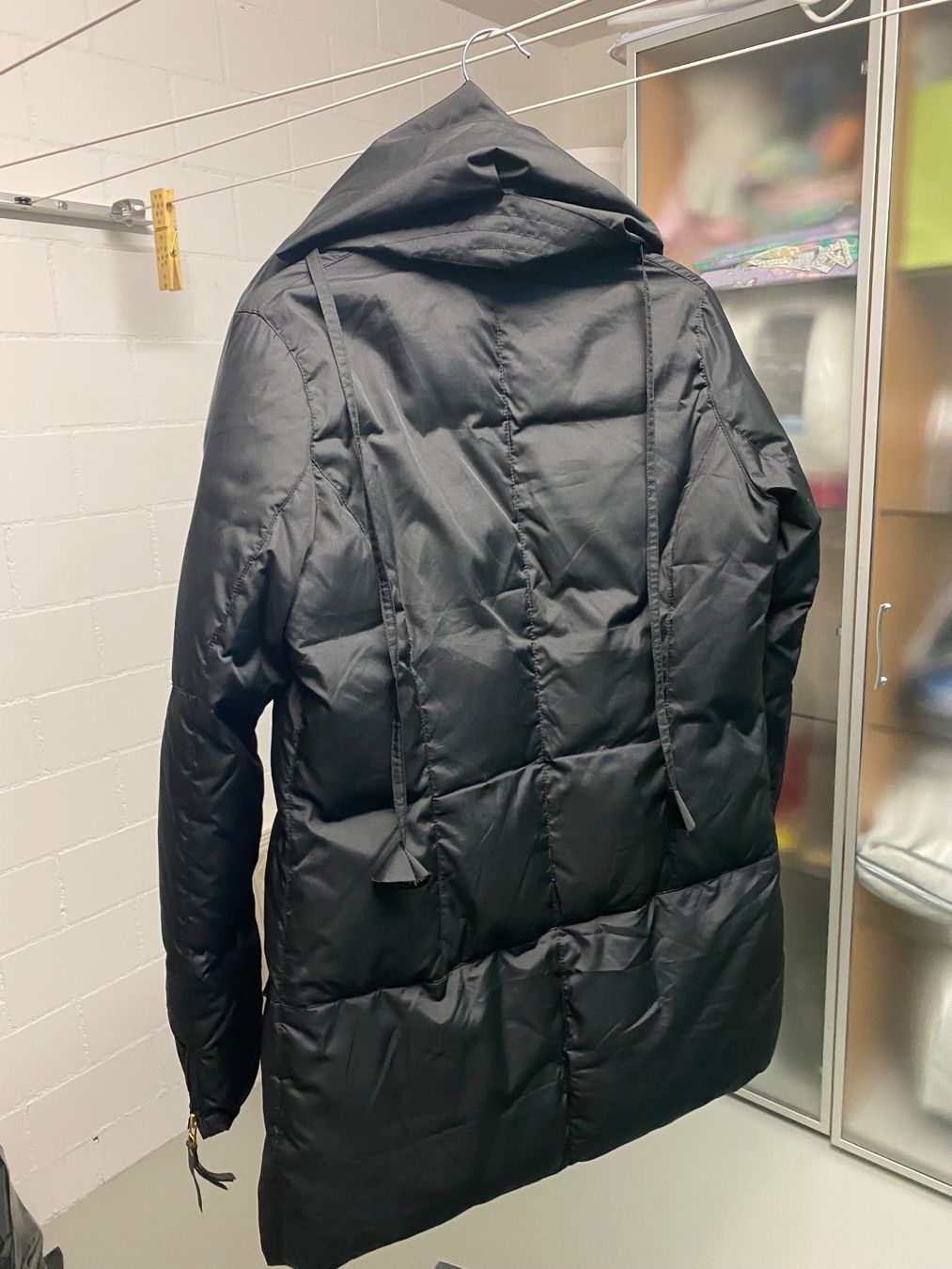 Jacken: Damen Winterjacke schwarz Grösse 36 – Gebraucht aus Neftenbach von Blade230S 1