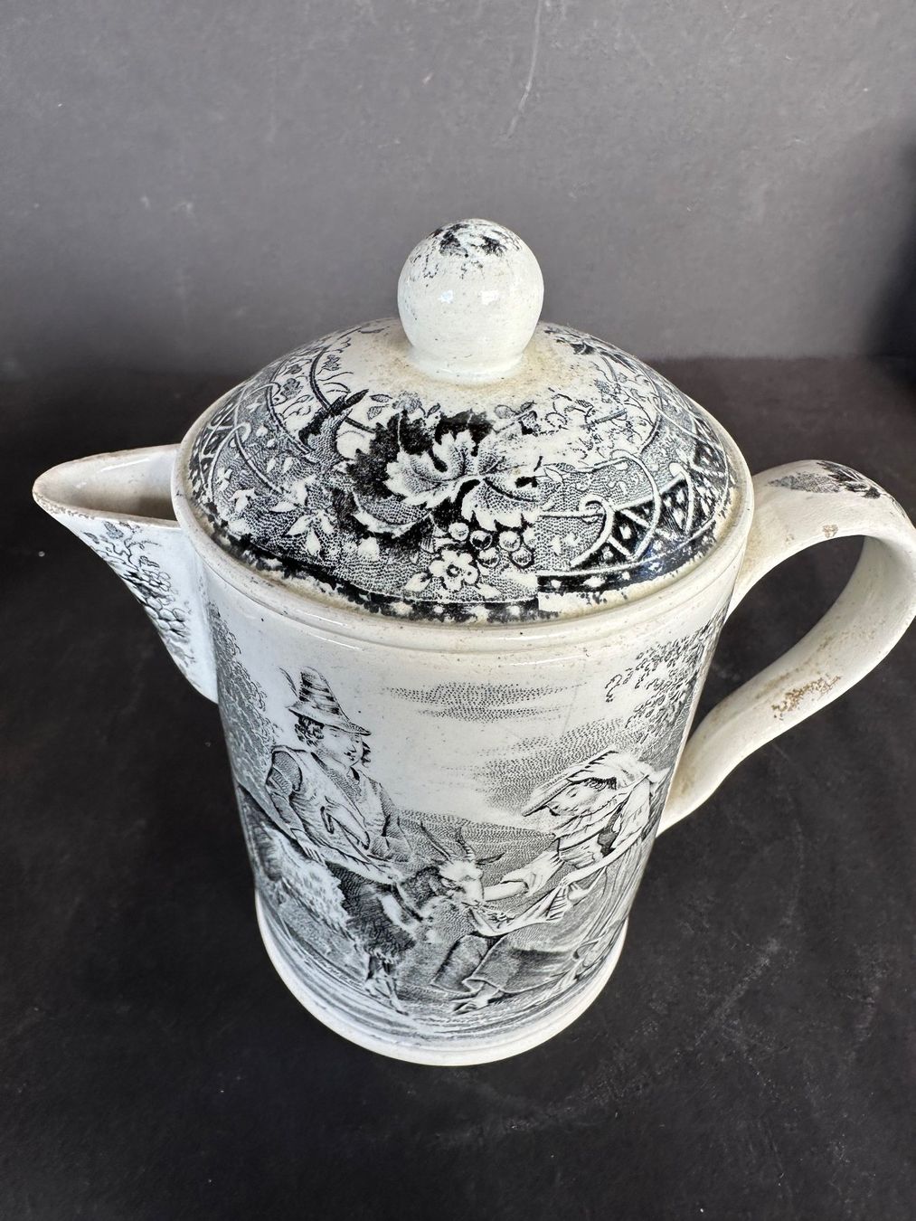 Set di piatti: Creamware  Krug mit Deckel  c1890 – Usato da Saas im Prättigau venduto da norman02 1