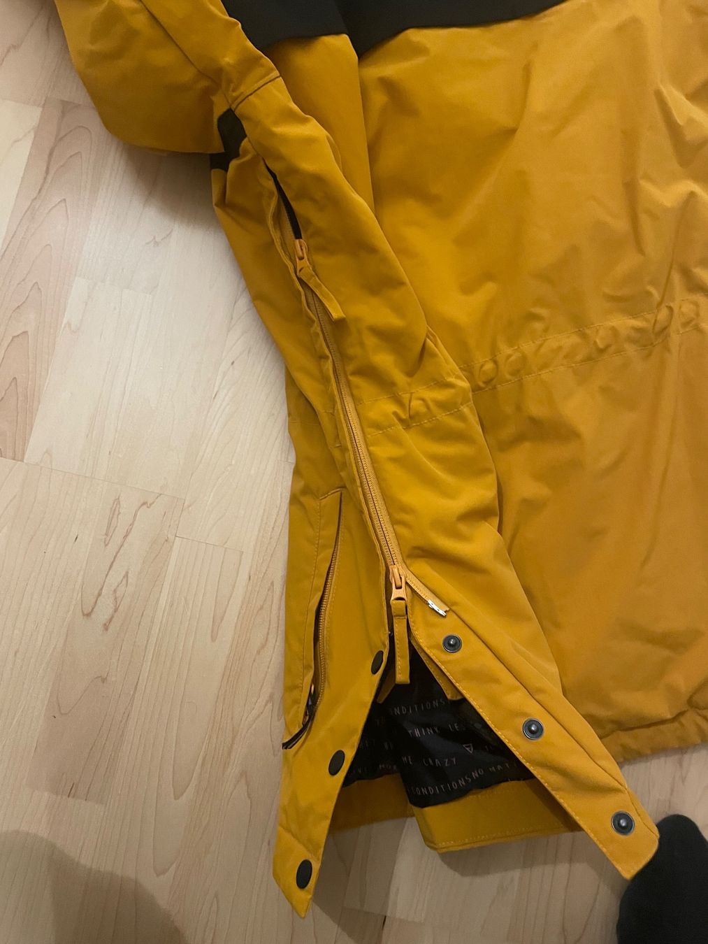 Brunotti Giacche: Brunotto Ski Anorak – Usato da Zürich venduto da Wandi2 8