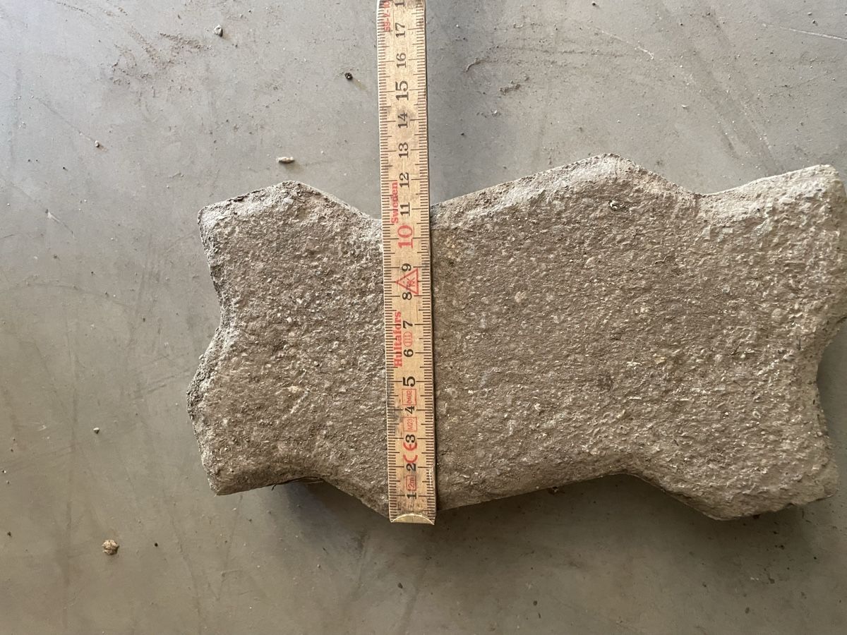 Rivestimenti per pavimenti: Verbundsteine 16m2 auf Paletten – Usato da Ruschein venduto da Motorider2001 1