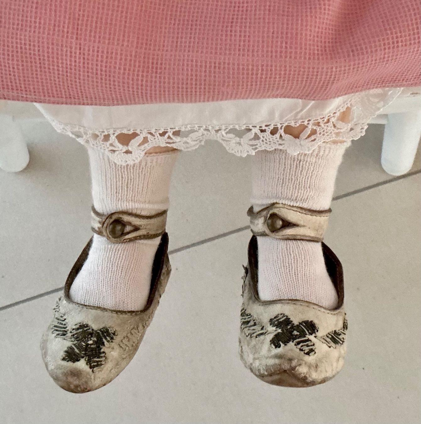 Poupées: URALTE PUPPENSCHUHE 1890 – D'occasion à Zell LU par Silvermemory 6