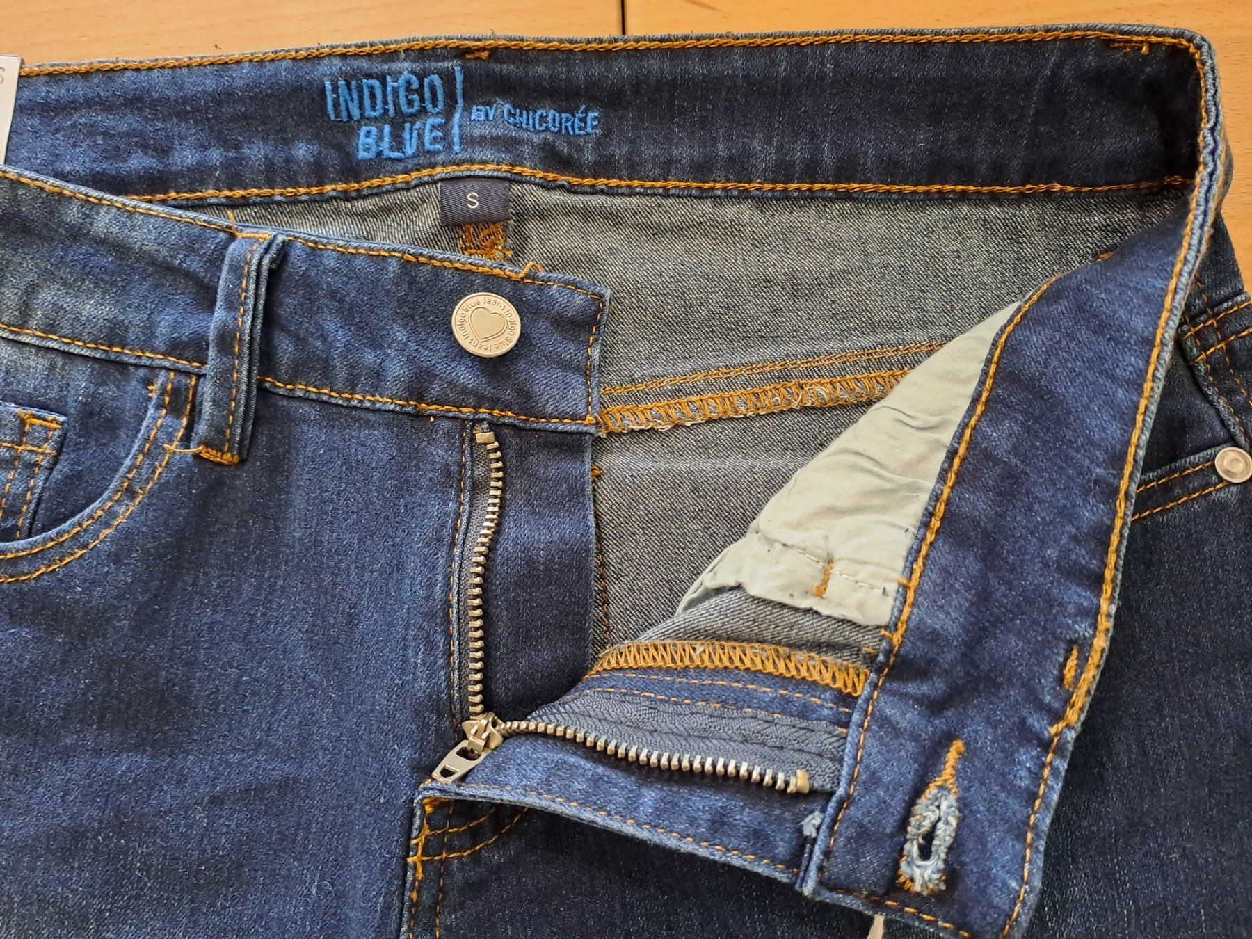 Jeans: Jean INDIGO BLUE stretch taille S – Nuovo e nell'imballaggio originale da Meyrin venduto da dijin 6