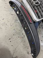 Audi q7 heckspoiler mit Bremsleuchte 4m0827933