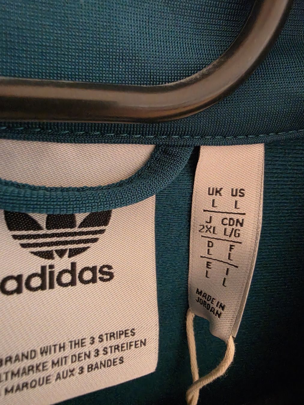 Adidas Giacche: Adidas Jacke, grün,, Männer, L – Nuovo (secondo la descrizione) da Seuzach venduto da nicbue 1