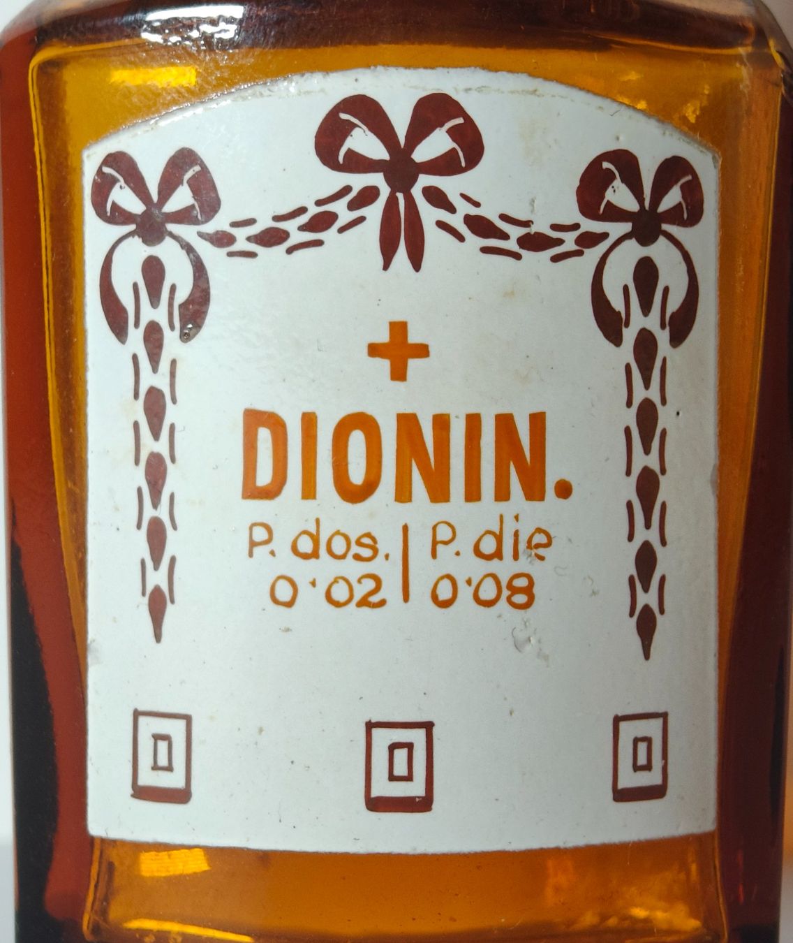 Accessori da laboratorio: Apothekerflasche DIONIN Um 1900 9cm – Usato da Monthey venduto da 19_karen_84 1