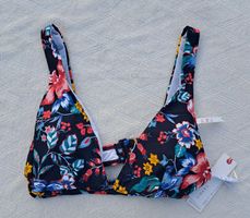 Neues Esprit Bikinitop Gr. 38/75C