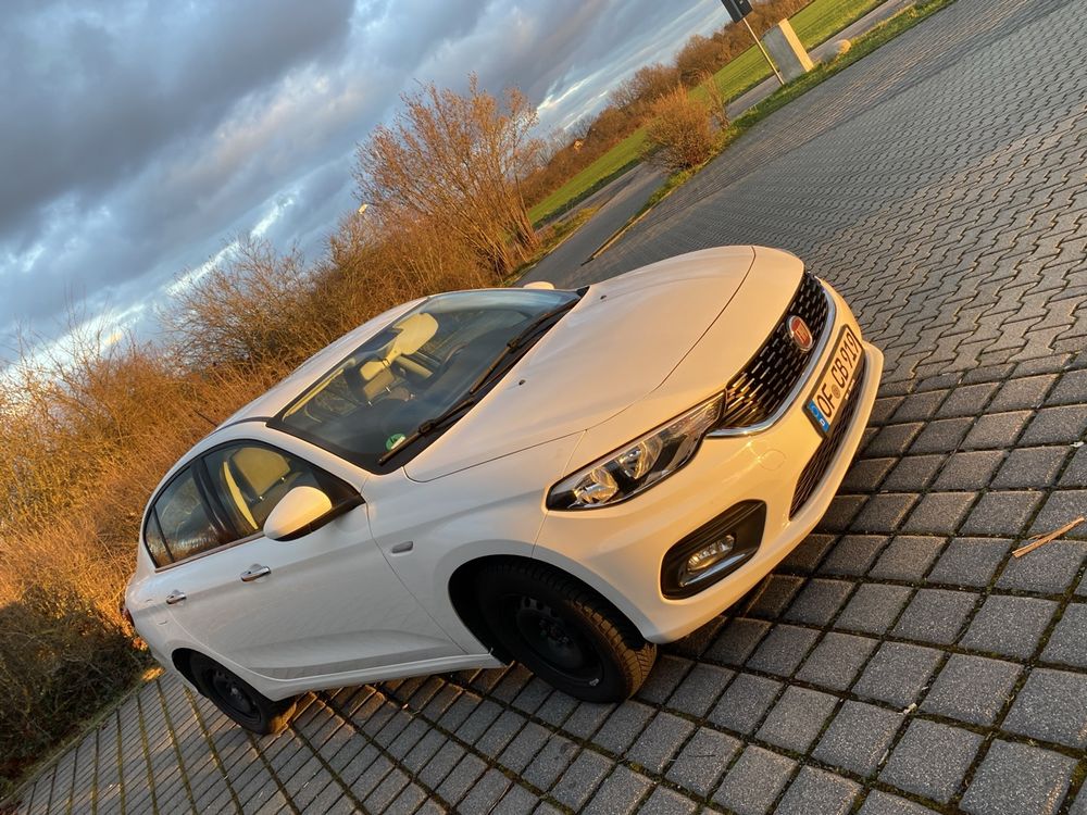 Fiat Tipo Limousine 1.4 16V Lounge