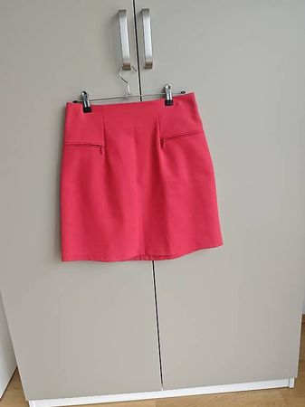 Roter Minirock / Rock Gr. 34 Orsay nie getragen