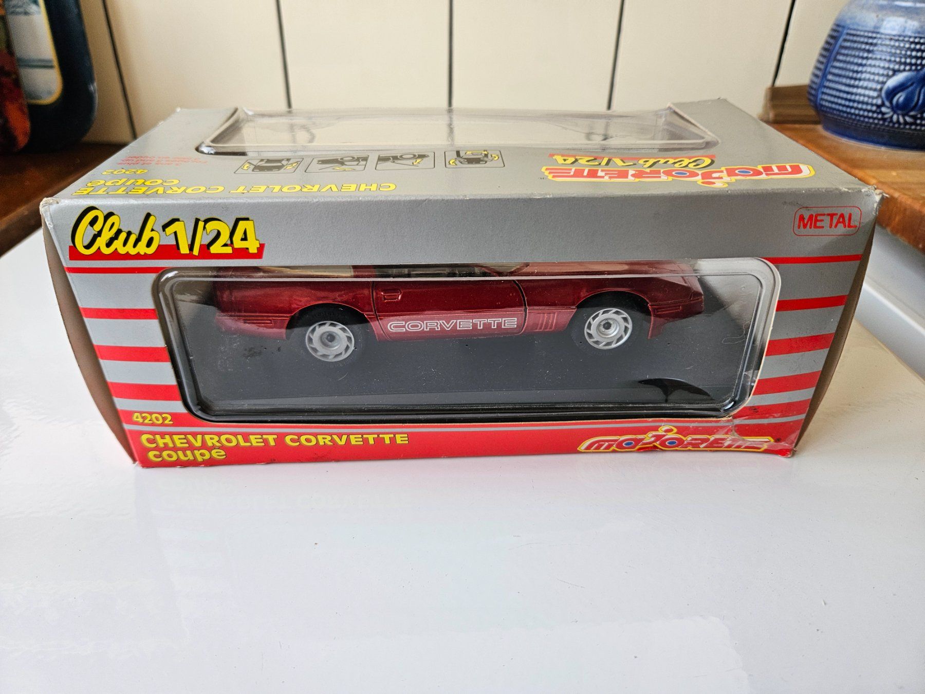 Majorette Modellini d'auto: Chevrolet Corvette C4 1/24 Majorette – Usato da Genève venduto da show88 4