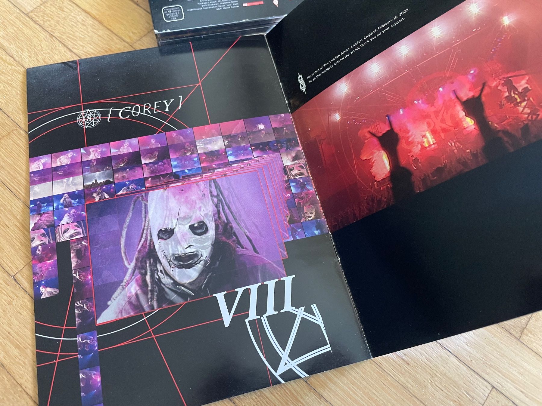 Tutti i DVDs: SLIPKNOT - DISASTERPIECES - LIVE 2002 - 2 DVDS – Usato da Egg b. Zürich venduto da underworld 5