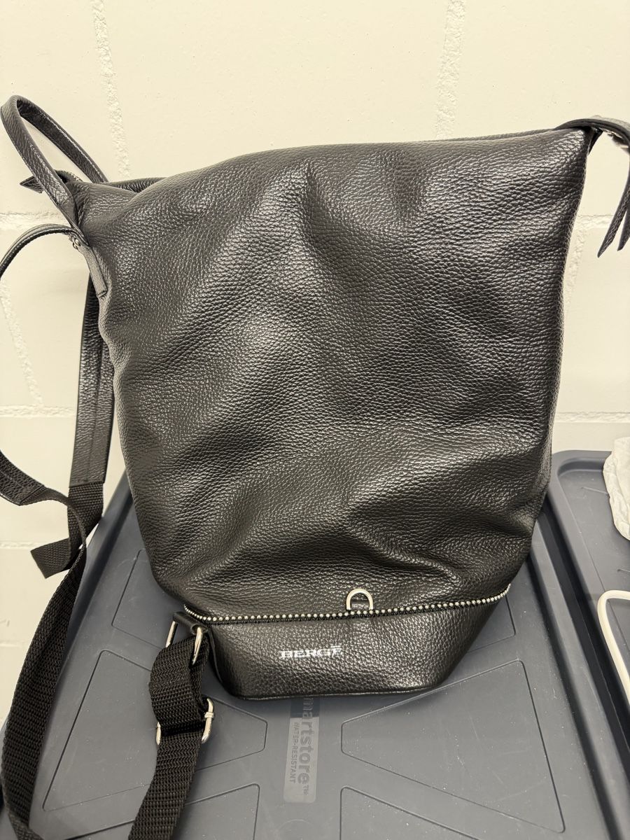 Zaini: Rucksack Tasche Damen Leder – Nuovo (secondo la descrizione) da Solothurn venduto da Tschupaloni