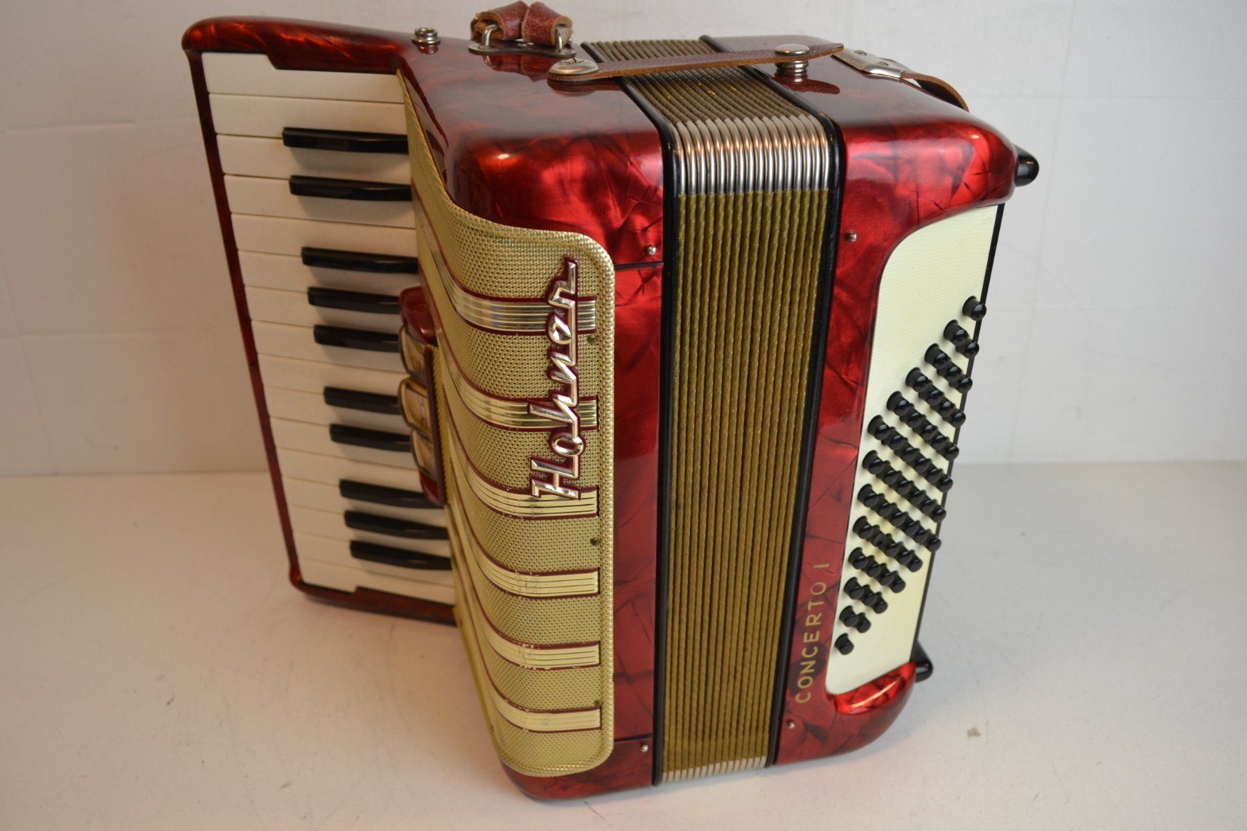 Hohner Strumenti musicali: Akkordeon chromatisch Hohner Concerto I – Usato da Zürich venduto da baumusik 7