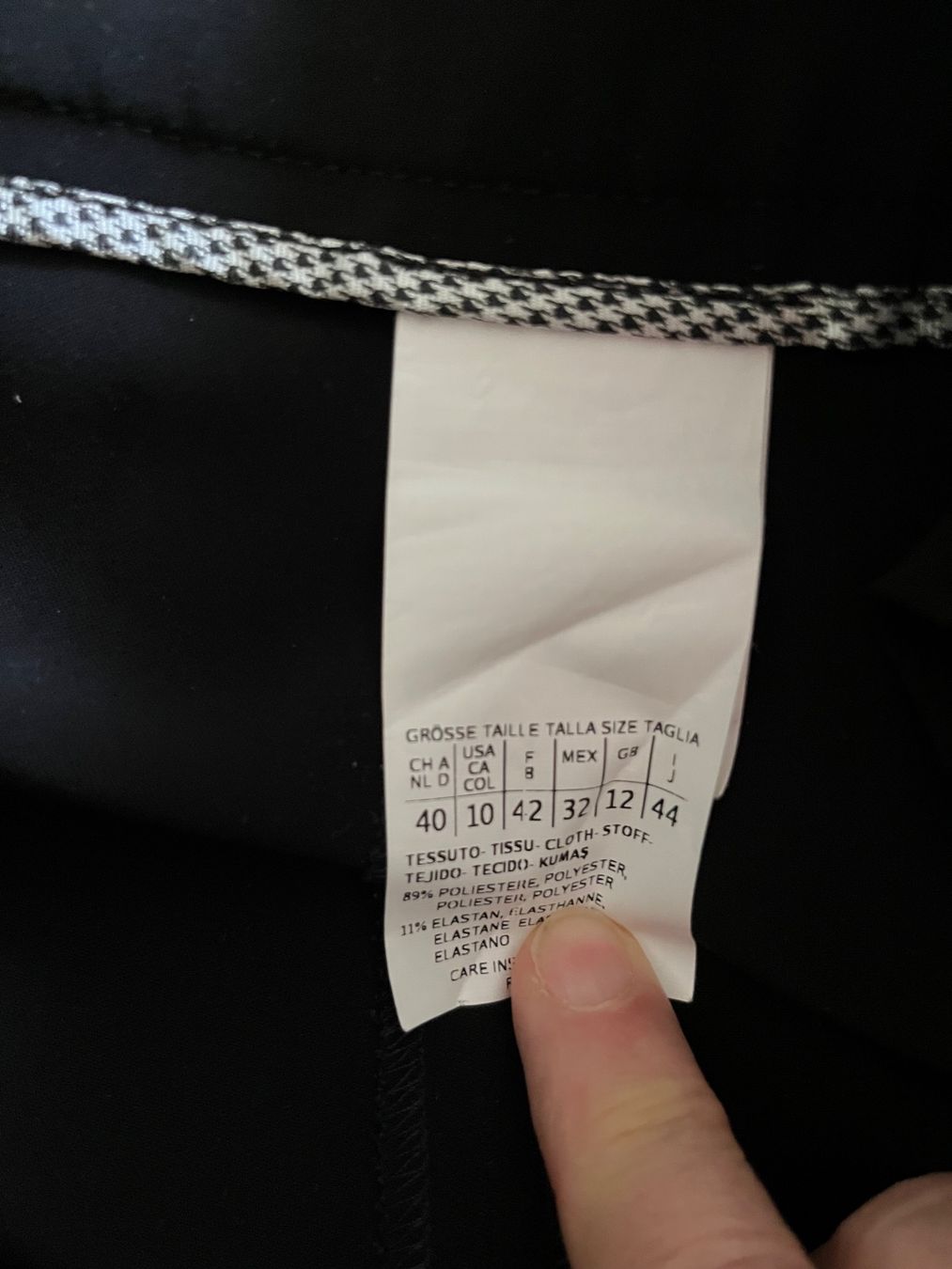 Max Mara Pantaloni: Hose Max Mara – Usato da Lausanne venduto da Charles-marie 3