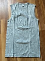 Graues Achselshirt - Ideal für den Sommer!