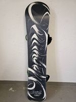 Snowboard Nitro mit Burton Bindung und Tasche