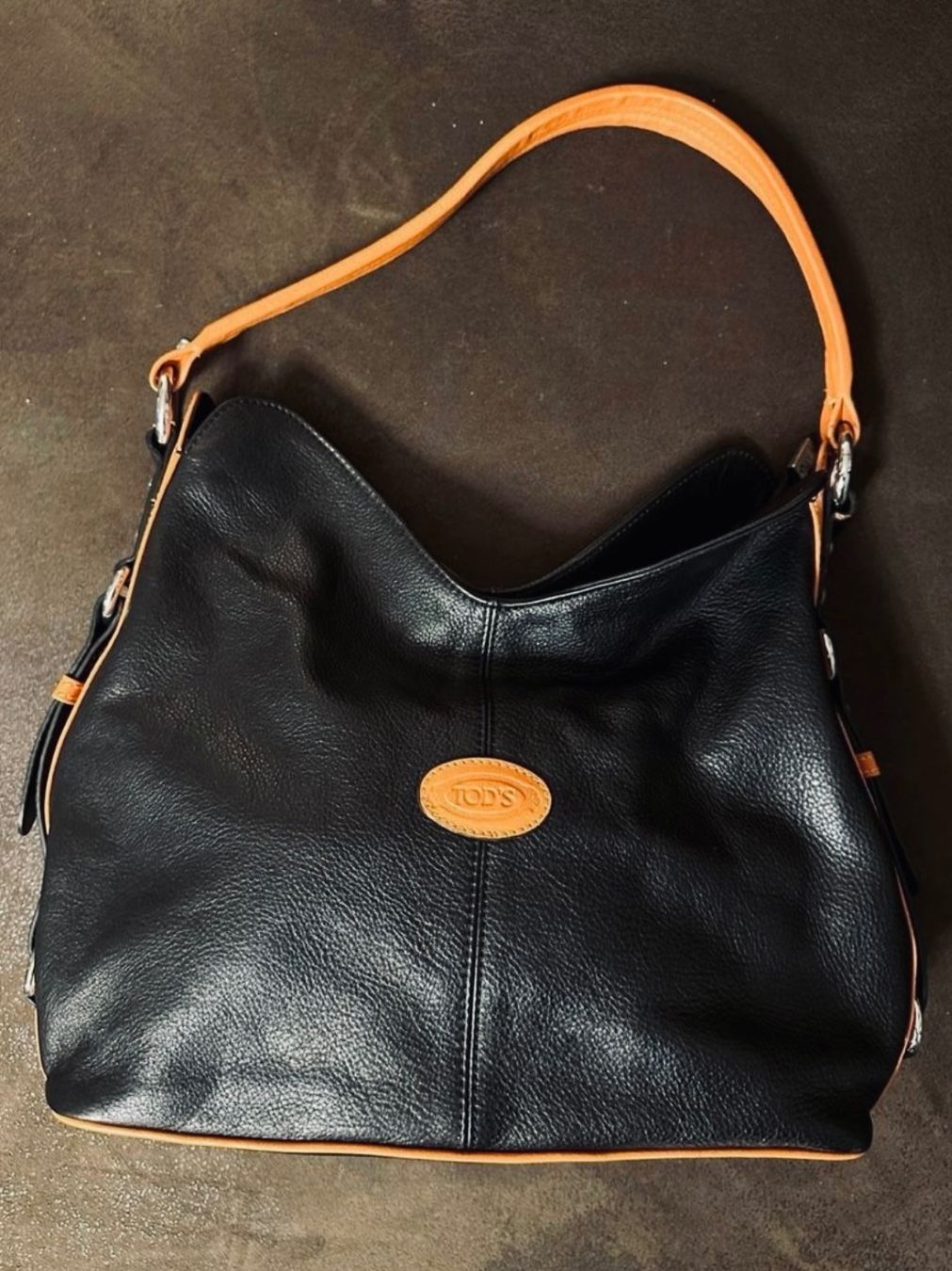 Tod'S Borse da donna: TOD’S LEATHER SHOULDER BAG – Nuovo (secondo la descrizione) da Zollikon venduto da ces-chic 7